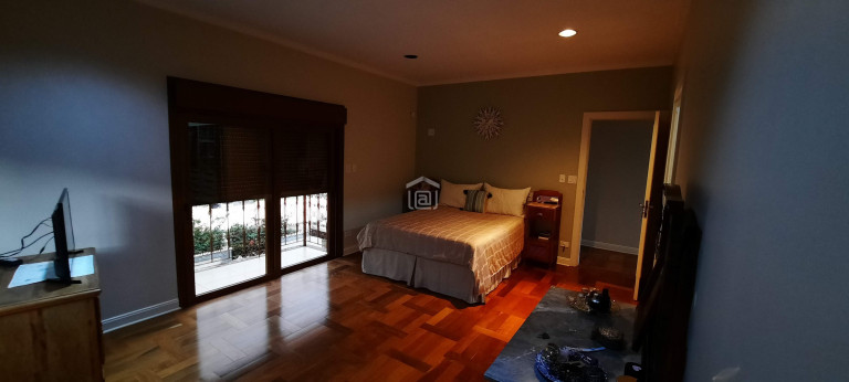 Imagem Casa com 3 Quartos à Venda, 1.050 m² em Bortolan - Poços De Caldas