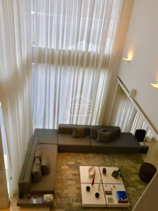 Imagem Casa com 5 Quartos à Venda, 750 m² em Barra Da Tijuca - Rio De Janeiro Imagem Casa com 5 Quartos à Venda, 750 m² em Barra Da Tijuca - Rio De Janeiro