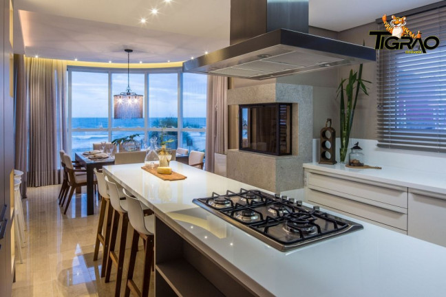 Imagem Apartamento com 4 Quartos à Venda, 204 m² em Praia Dos Amores - Itajaí Imagem Apartamento com 4 Quartos à Venda, 204 m² em Praia Dos Amores - Itajaí