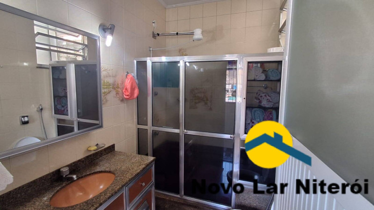 Imagem Casa com 4 Quartos à Venda, 396 m² em Engenhoca - Niterói