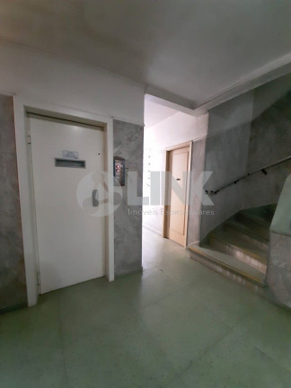 Imagem Apartamento com 2 Quartos à Venda, 76 m² em Santana - Porto Alegre Imagem Apartamento com 2 Quartos à Venda, 76 m² em Santana - Porto Alegre