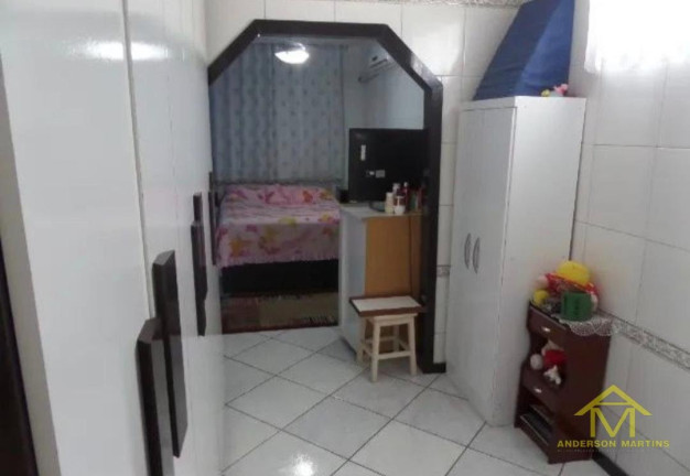 Imagem Casa com 5 Quartos à Venda, 200 m² em Ibes - Vila Velha Imagem Casa com 5 Quartos à Venda, 200 m² em Ibes - Vila Velha