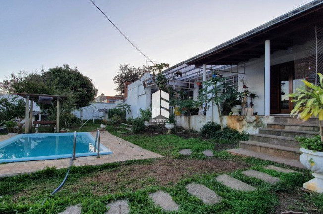Imagem Casa com 3 Quartos à Venda, 896 m² em Nossa Senhora De Lourdes - Santa Maria Imagem Casa com 3 Quartos à Venda, 896 m² em Nossa Senhora De Lourdes - Santa Maria