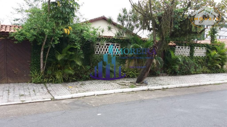 Imagem Casa com 3 Quartos à Venda, 290 m² em Solemar - Praia Grande Imagem Casa com 3 Quartos à Venda, 290 m² em Solemar - Praia Grande