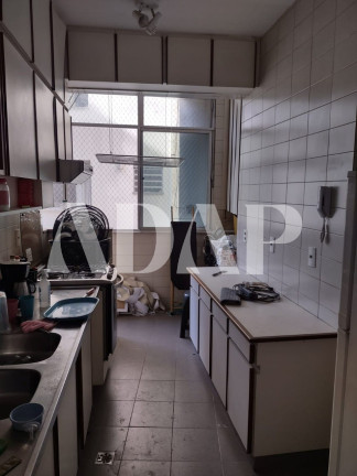 Imagem Imóvel com 3 Quartos à Venda, 130 m² em Flamengo - Rio De Janeiro Imagem Imóvel com 3 Quartos à Venda, 130 m² em Flamengo - Rio De Janeiro