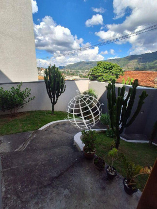 Imagem Casa com 3 Quartos à Venda, 202 m² em Jardim Maristela - Atibaia Imagem Casa com 3 Quartos à Venda, 202 m² em Jardim Maristela - Atibaia