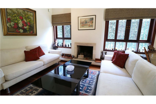 Foto do imóvel Casa com 5 Quartos à Venda,  em Boaçava - São Paulo