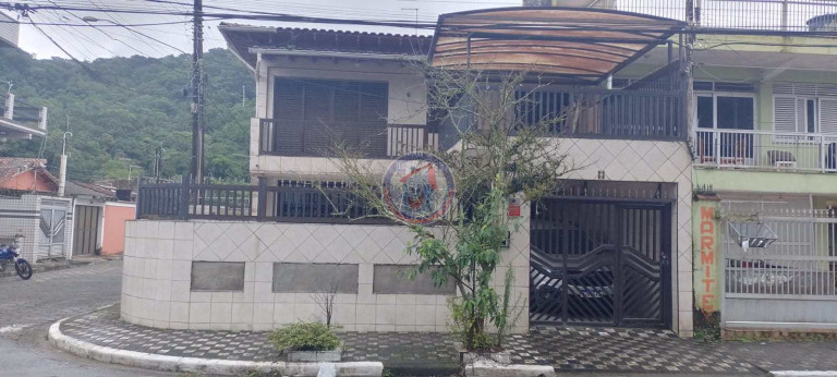 Imagem Casa com 3 Quartos à Venda ou Locação, 180 m² em Centro - Mongaguá Imagem Casa com 3 Quartos à Venda ou Locação, 180 m² em Centro - Mongaguá