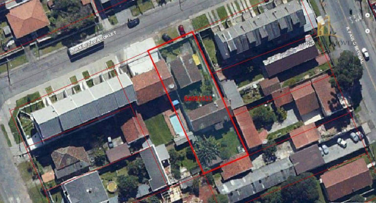 Imagem Terreno à Venda, 675 m² em Hauer - Curitiba Imagem Terreno à Venda, 675 m² em Hauer - Curitiba
