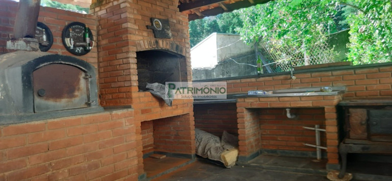 Imóvel com 4 Quartos à Venda, 285 m² em Colinas Do Castelo - Jaguariúna