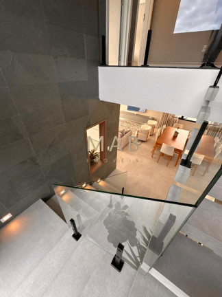 Imagem Casa com 4 Quartos à Venda, 420 m² em São João Do Rio Vermelho - Florianópolis
