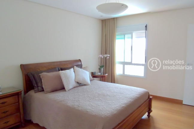 Foto do imóvel Apartamento com 4 Quartos à Venda, 204 m² em Belvedere - Belo Horizonte