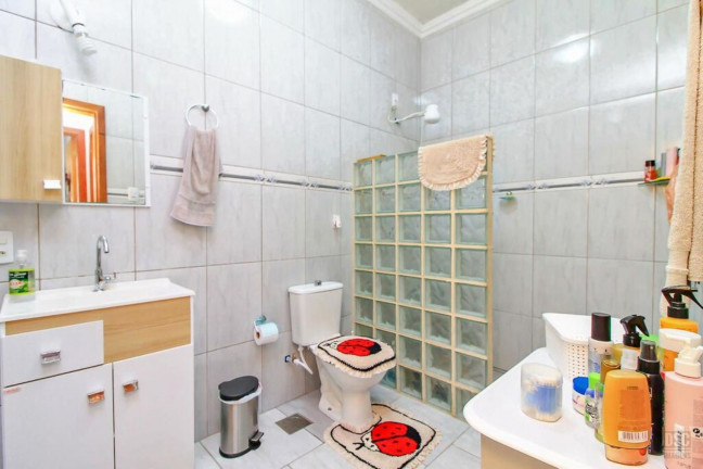 Imagem Imóvel com 11 Quartos à Venda, em Santa Tereza - Porto Alegre Imagem Imóvel com 11 Quartos à Venda, em Santa Tereza - Porto Alegre