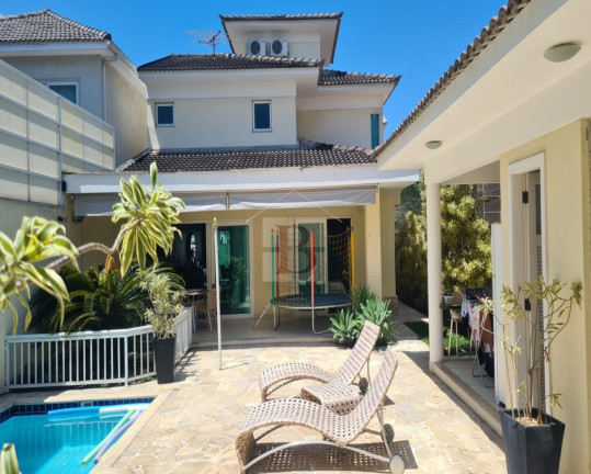 Imagem Casa com 4 Quartos à Venda, 242 m² em Camboinhas - Niterói