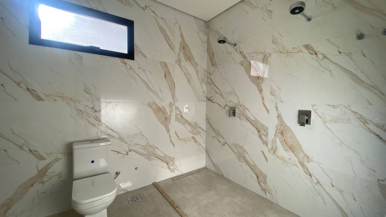 Imagem Casa com 3 Quartos à Venda, 270 m² em Ribeirão Do Lipa - Cuiabá Imagem Casa com 3 Quartos à Venda, 270 m² em Ribeirão Do Lipa - Cuiabá