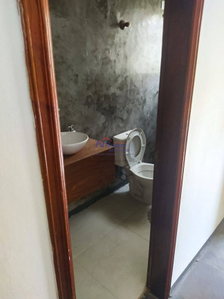 Imagem Sobrado com 5 Quartos para Alugar, 250 m² em Vila Galvão - Guarulhos Imagem Sobrado com 5 Quartos para Alugar, 250 m² em Vila Galvão - Guarulhos