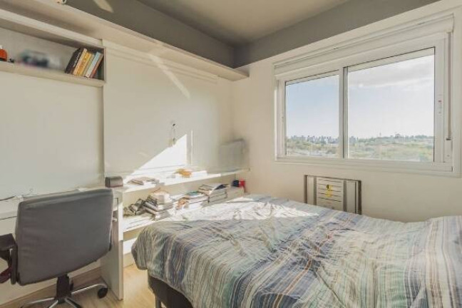 Imagem Apartamento com 3 Quartos à Venda, 81 m² em Porto Alegre
