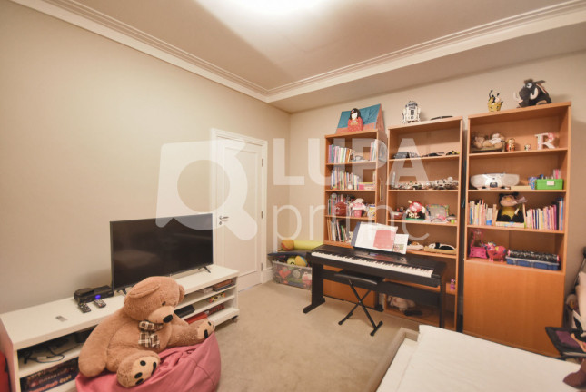Imagem Casa com 4 Quartos à Venda, 500 m² em Fazenda Morumbi - São Paulo Imagem Casa com 4 Quartos à Venda, 500 m² em Fazenda Morumbi - São Paulo