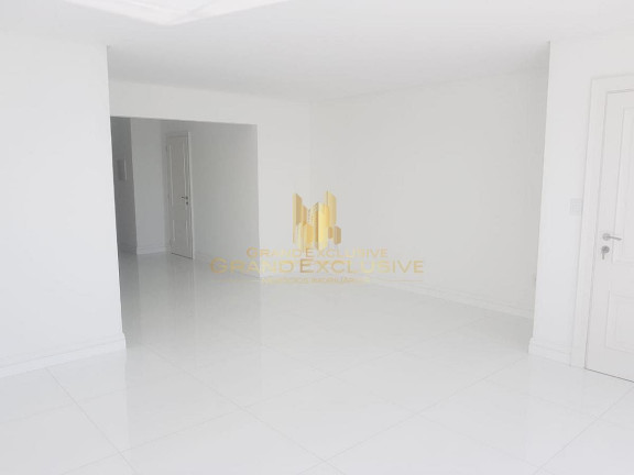 Imagem Apartamento com 3 Quartos à Venda, 110 m² em Centro - Balneário Camboriú Imagem Apartamento com 3 Quartos à Venda, 110 m² em Centro - Balneário Camboriú
