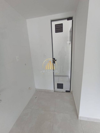 Imagem Apartamento com 2 Quartos à Venda, 10 m² em Areias - Camboriú