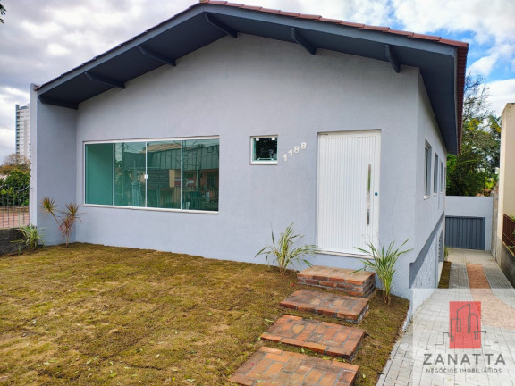 Casa com 3 Quartos à Venda, 234 m² em Centro - Esteio