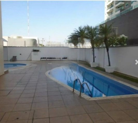 Imagem Apartamento com 3 Quartos à Venda, 300 m² em Jóquei - Teresina