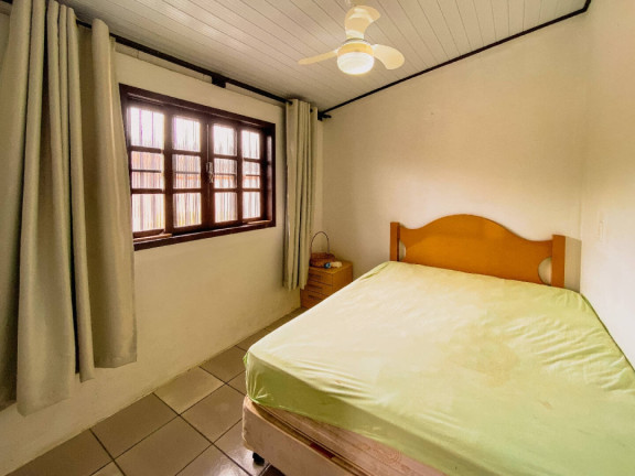 Imagem Casa com 3 Quartos à Venda, 360 m² em Centro - Balneário Barra Do Sul