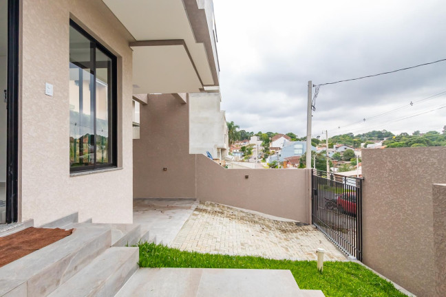 Imagem Casa com 3 Quartos à Venda, 125 m² em Vista Alegre - Curitiba Imagem Casa com 3 Quartos à Venda, 125 m² em Vista Alegre - Curitiba
