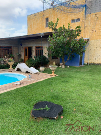 Imagem Casa com 3 Quartos à Venda, 450 m² em Vila São José - Taubaté