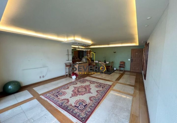 Imagem Apartamento com 4 Quartos à Venda, 180 m² em Ingá - Niterói