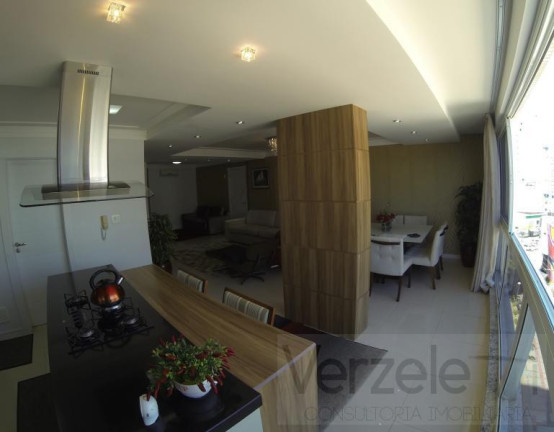 Imagem Apartamento com 3 Quartos à Venda, 140 m² em Centro - Balneário Camboriú Imagem Apartamento com 3 Quartos à Venda, 140 m² em Centro - Balneário Camboriú