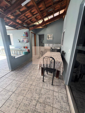 Imagem Casa com 3 Quartos à Venda, 122 m² Imagem Casa com 3 Quartos à Venda, 122 m²