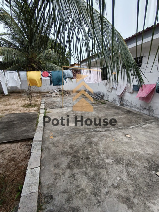 Imagem Imóvel com 4 Quartos à Venda, 250 m² em Ponta Negra - Natal Imagem Imóvel com 4 Quartos à Venda, 250 m² em Ponta Negra - Natal