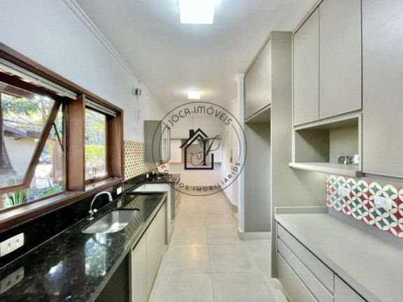 Imagem Casa de Condomínio com 3 Quartos à Venda, 2.288 m² em Parque Primavera - Carapicuíba