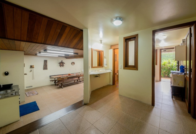 Imagem Casa com 4 Quartos à Venda, 352 m² em Petrópolis - Porto Alegre Imagem Casa com 4 Quartos à Venda, 352 m² em Petrópolis - Porto Alegre