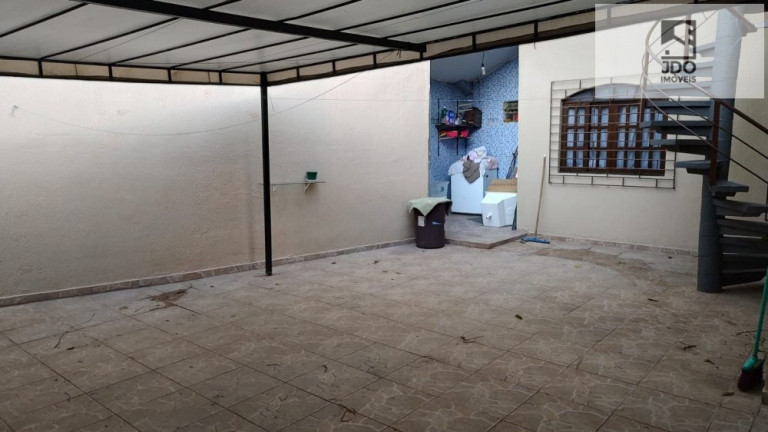 Imagem Casa com 2 Quartos à Venda, 107 m² em Jardim Gabineto - Curitiba Imagem Casa com 2 Quartos à Venda, 107 m² em Jardim Gabineto - Curitiba