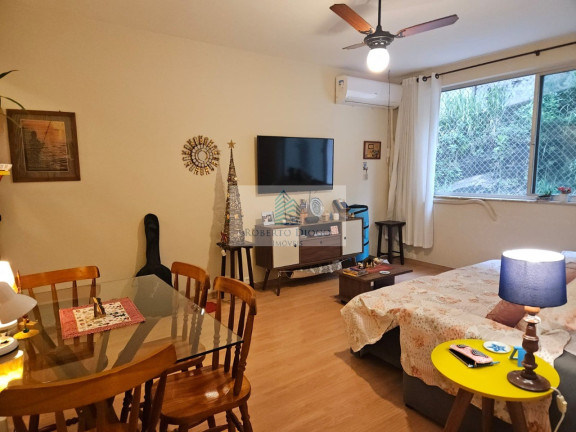 Imagem Imóvel com 3 Quartos à Venda, 69 m² em Botafogo - Rio De Janeiro Imagem Imóvel com 3 Quartos à Venda, 69 m² em Botafogo - Rio De Janeiro