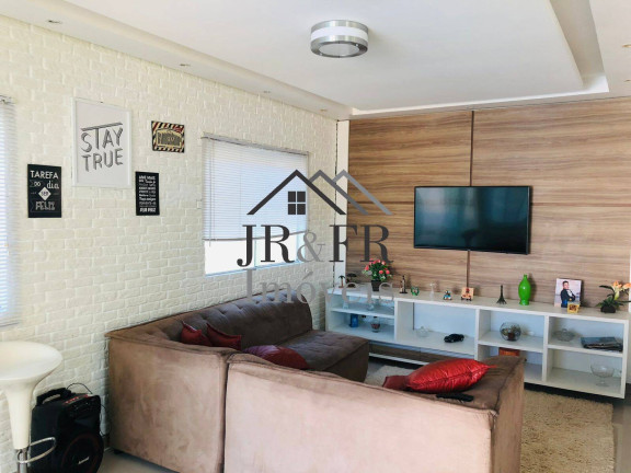 Imagem Casa com 30 Quartos à Venda, 200 m² em Arembepe (abrantes) - Camaçari Imagem Casa com 30 Quartos à Venda, 200 m² em Arembepe (abrantes) - Camaçari
