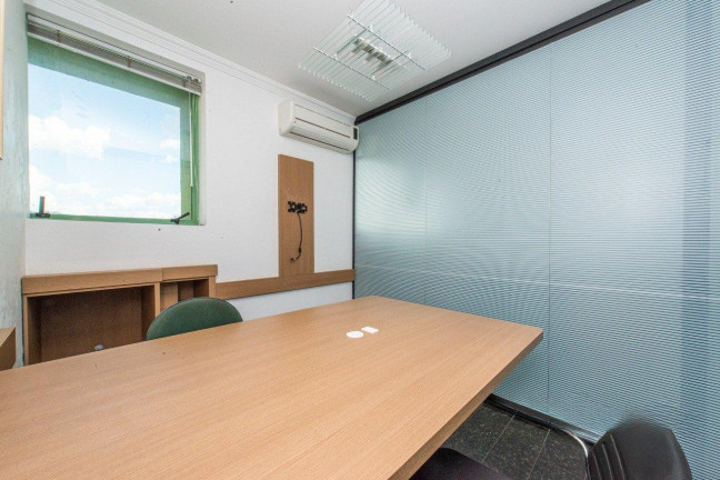 Imagem Sala Comercial à Venda, 47 m² em Centro - Curitiba