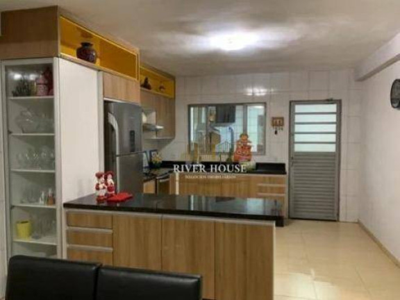 Sobrado com 2 Quartos à Venda, 220 m² em Parque Cuiabá - Cuiabá