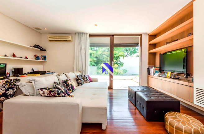 Imagem Casa com 4 Quartos à Venda, 913 m² em Jardim Europa - São Paulo Imagem Casa com 4 Quartos à Venda, 913 m² em Jardim Europa - São Paulo