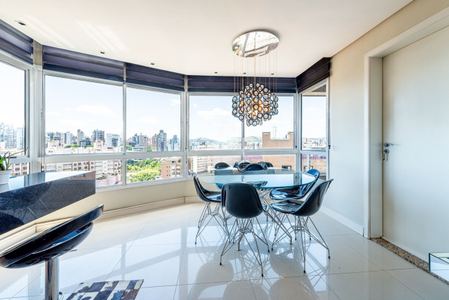 Imagem Apartamento com 2 Quartos à Venda, 102 m² em Bela Vista - Porto Alegre Imagem Apartamento com 2 Quartos à Venda, 102 m² em Bela Vista - Porto Alegre