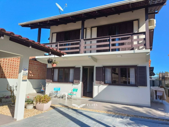 Sobrado com 4 Quartos à Venda, 154 m² em Centro - Barra Velha