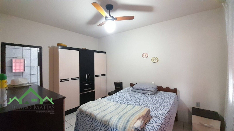 Imagem Sobrado com 5 Quartos à Venda, 280 m² em Costeira - Balneário Barra Do Sul Imagem Sobrado com 5 Quartos à Venda, 280 m² em Costeira - Balneário Barra Do Sul