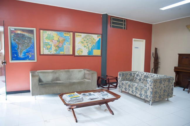Imagem Imóvel Comercial à Venda, 1.200 m² em Navegantes - Porto Alegre Imagem Imóvel Comercial à Venda, 1.200 m² em Navegantes - Porto Alegre
