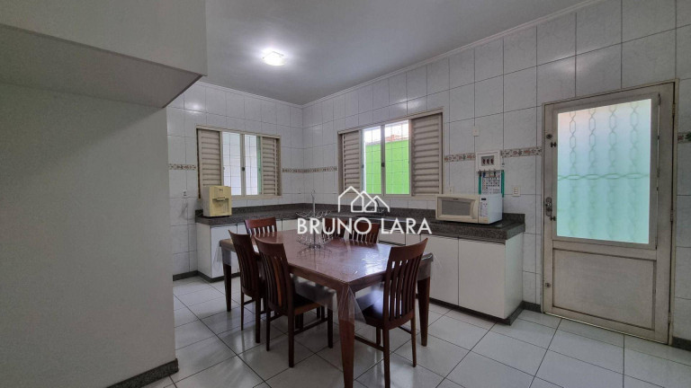 Imagem Casa com 5 Quartos à Venda, 420 m² em Ingá - Betim