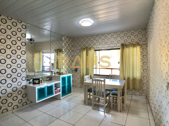 Imagem Casa com 2 Quartos à Venda, 221 m² em Itaum - Joinville Imagem Casa com 2 Quartos à Venda, 221 m² em Itaum - Joinville