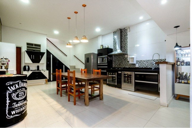 Imagem Casa com 4 Quartos à Venda, 150 m² em Vila Mangalot - São Paulo Imagem Casa com 4 Quartos à Venda, 150 m² em Vila Mangalot - São Paulo