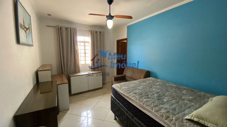 Imagem Casa com 4 Quartos à Venda, 250 m² em Taguatinga Norte (taguatinga) - Brasília Imagem Casa com 4 Quartos à Venda, 250 m² em Taguatinga Norte (taguatinga) - Brasília