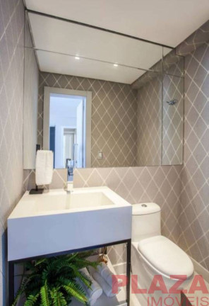 Imagem Apartamento com 3 Quartos à Venda, 167 m² em Centro - Balneário Camboriú Imagem Apartamento com 3 Quartos à Venda, 167 m² em Centro - Balneário Camboriú